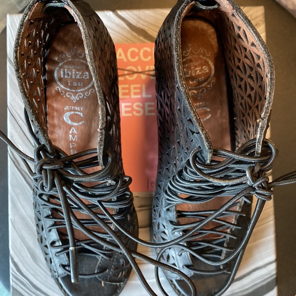 Jeffrey Campbell Cors - Picture 4 of 9